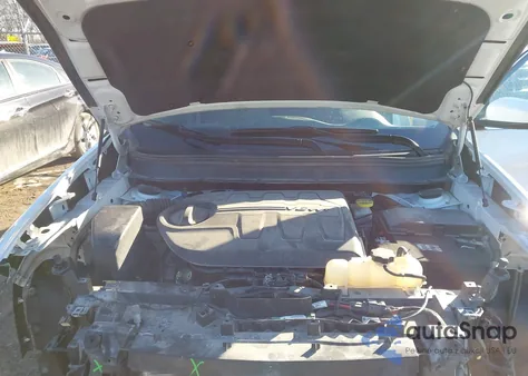 2019 Jeep Cherokee Limited 4X4 z USA, uszkodzony, nr VIN 1C4PJMDX7KD482097